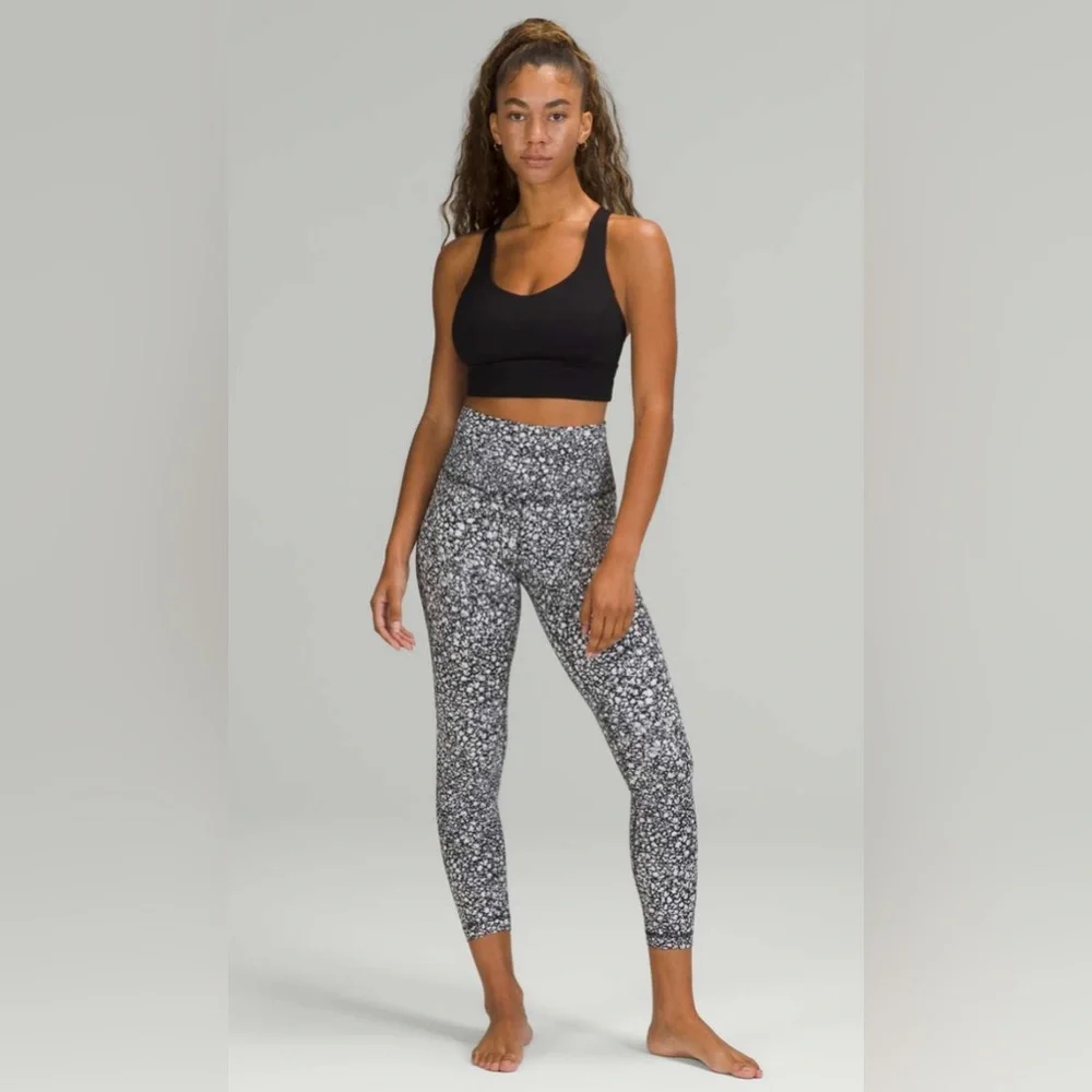 NWOT Lululemon Align High-Rise Pant 25" Venture Floral Alpine White Black - Picture 2 of 10